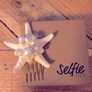 Selfie Leslie hair clip  🧜🏻‍♀️